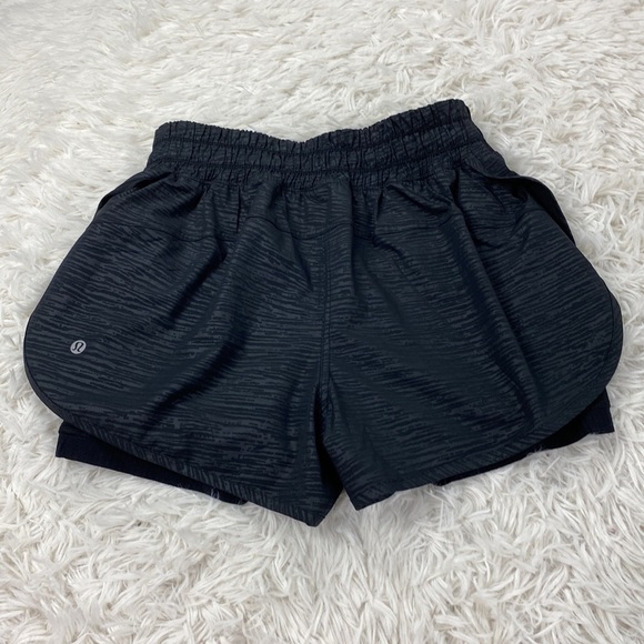 Lululemon Bootcamp Ready Short 3.5" Stride Emboss Black - Picture 7 of 8